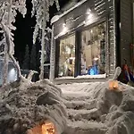 Secret Igloo Revontuli Chalet