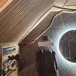 Secret Igloo Revontuli *