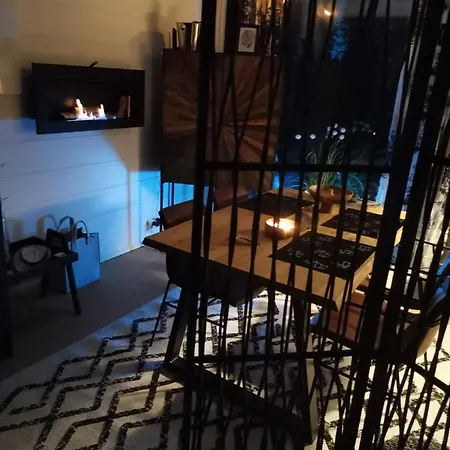 Secret Igloo Revontuli * Леви